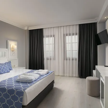 Euphoria Barbaross Kızılot